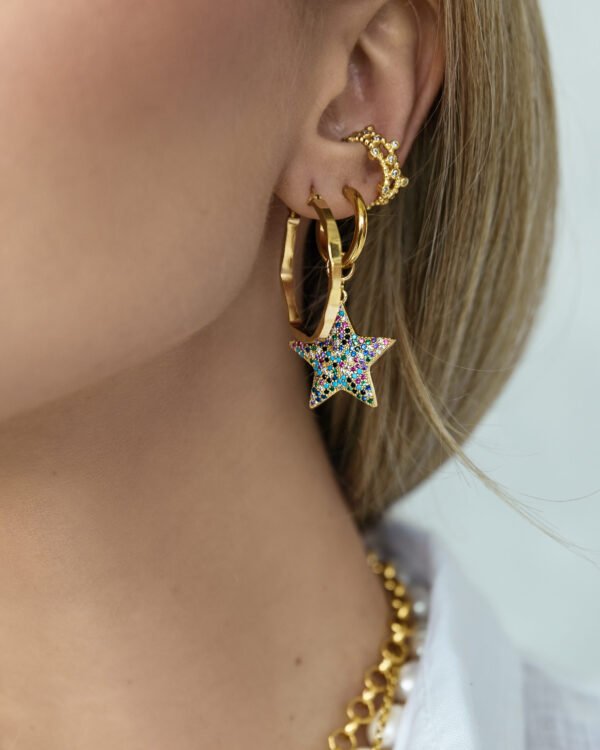 Ear cuff su baltais cirkoniais